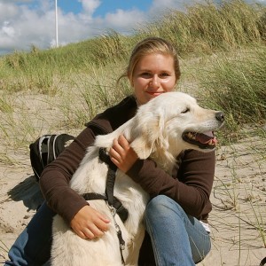 Aus der Begegnung auf Wikkegaard wuchs eine so innige Beziehung, dass Derko nun sein neues Zuhause bei Sandra gefunden hat